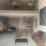 Апартаменты Industry *